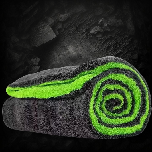 Serviette microfibre Veloria ultra-absorbante vert et gris pour le séchage sans rayures de la carrosserie automobile