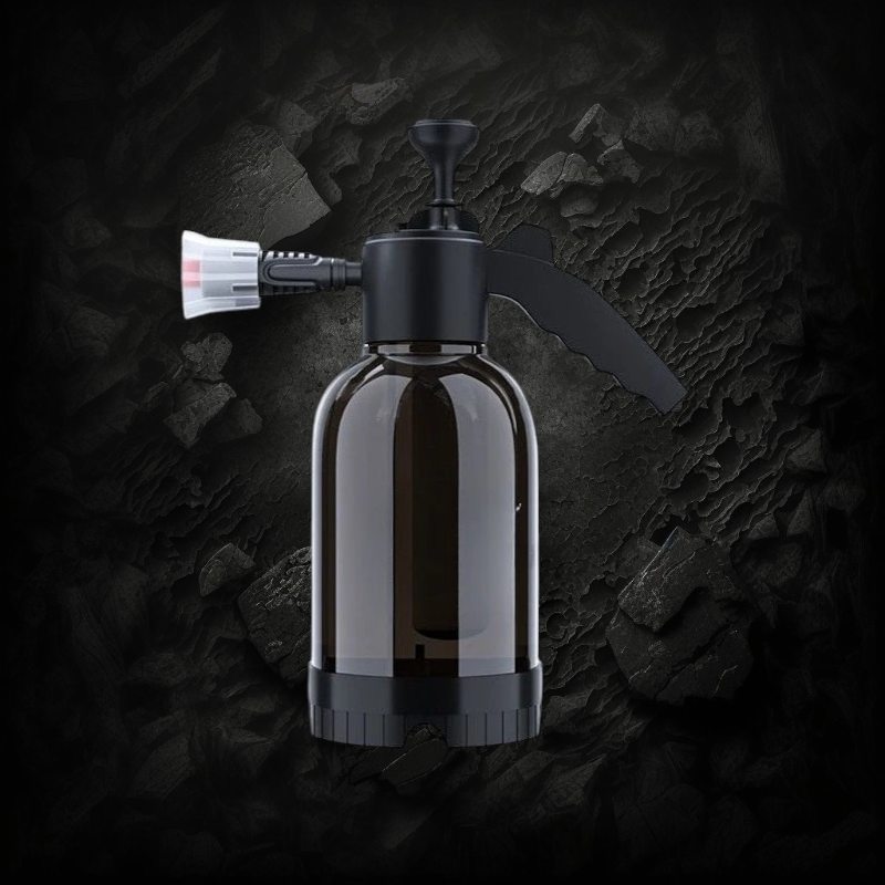 Pulvérisateur à mousse Veloria 2L noir avec pompe manuelle et buses interchangeables pour lavage auto haute pression
